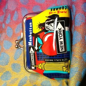 💜$8 or 2/$10 NWOT New York coin purse